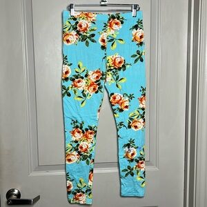 Baby Blue Floral Leggings